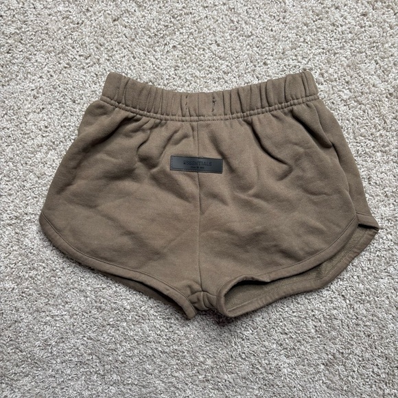Essentials Sweat Shorts - Picture 1 of 5
